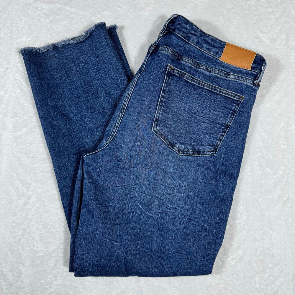 Dear John Denim Women's 32 Blue Wash Straight Leg Raw Hem‎ Stretch